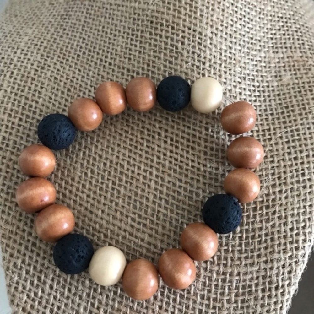 Wood and lava bead‎ bracelet